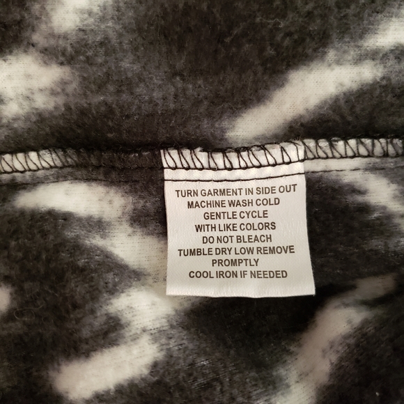 French Laundry 3x zipup black & white vest pockets - Picture 13 of 16